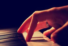 熊猫tv:邱彪:球队发挥超出预期 摆正位置继续努力.